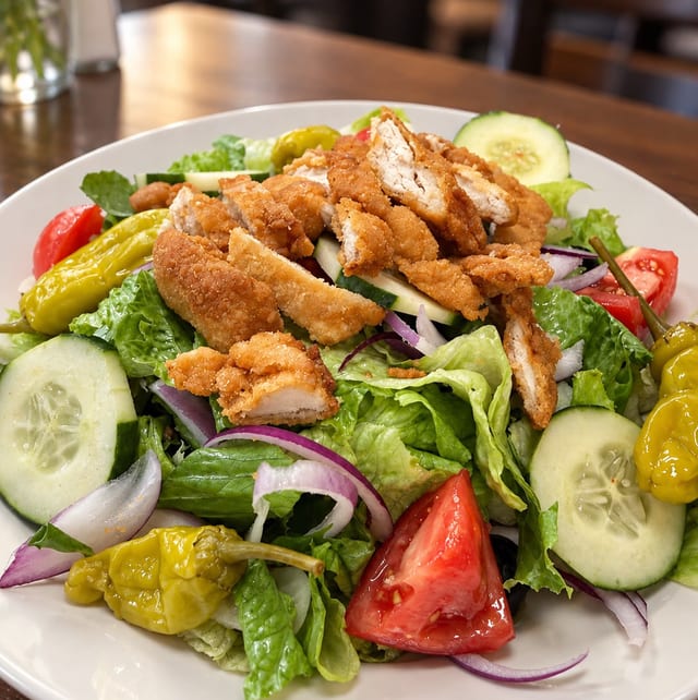 SM Crispy Chicken Salad.