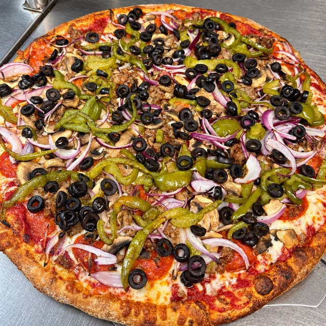 18" House Special Pizza.