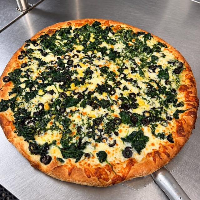 18" Greco Pizza.