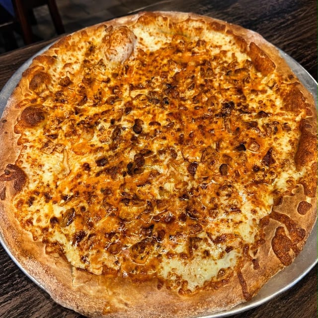 16" Buffalo Chicken Pizza.