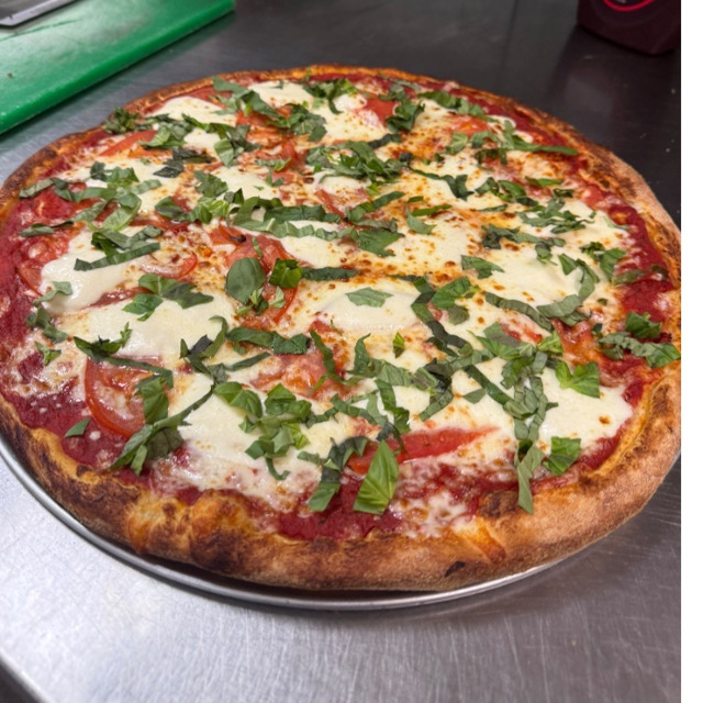 18" Margarita Pizza.
