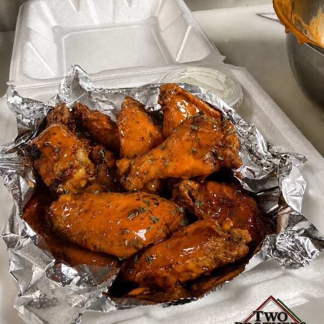 10 Wings.